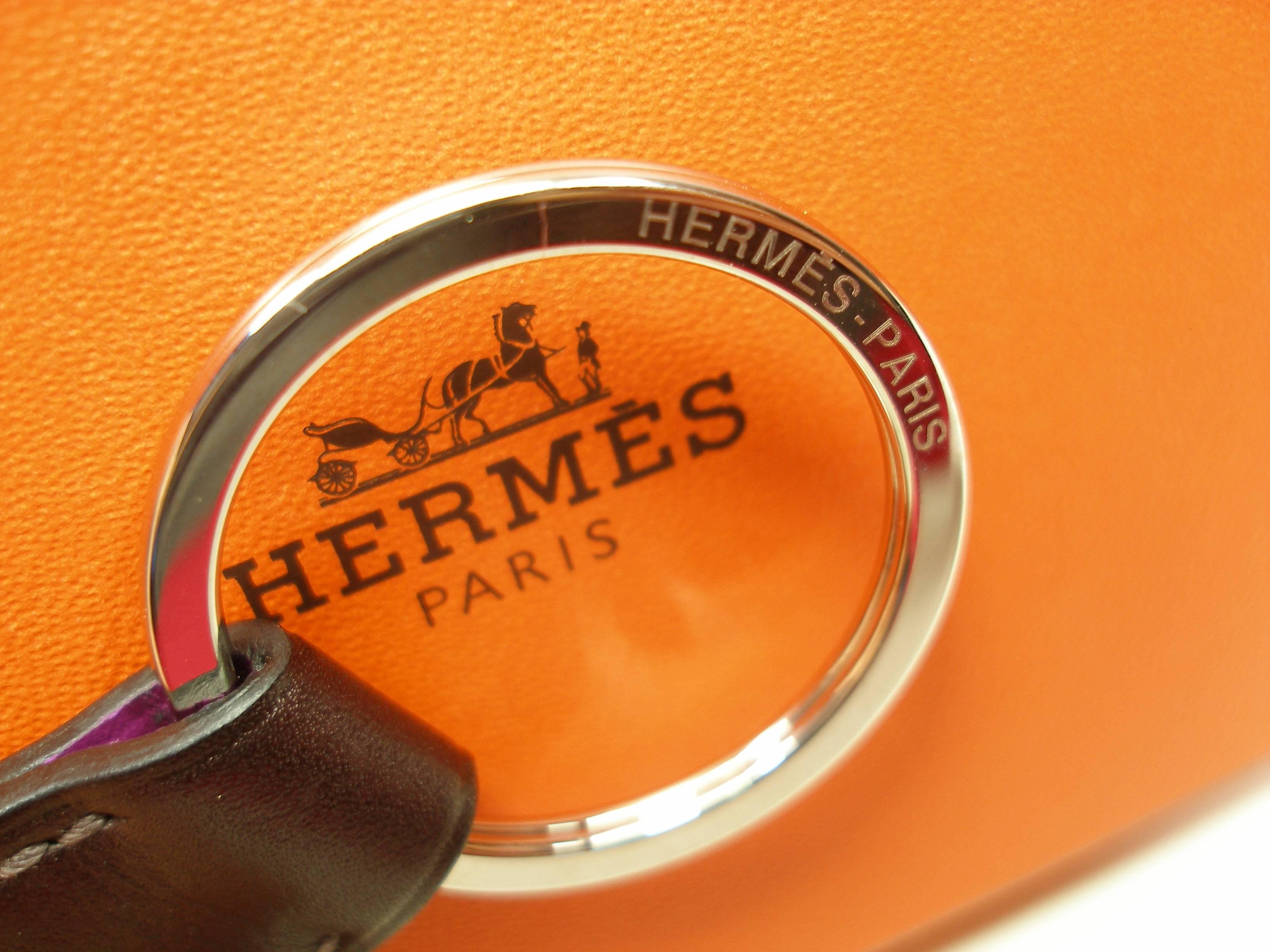 Hermès Key Ring Tab Brown Leather and Palladium L SIZE / Brand New In New Condition In VERGT, FR