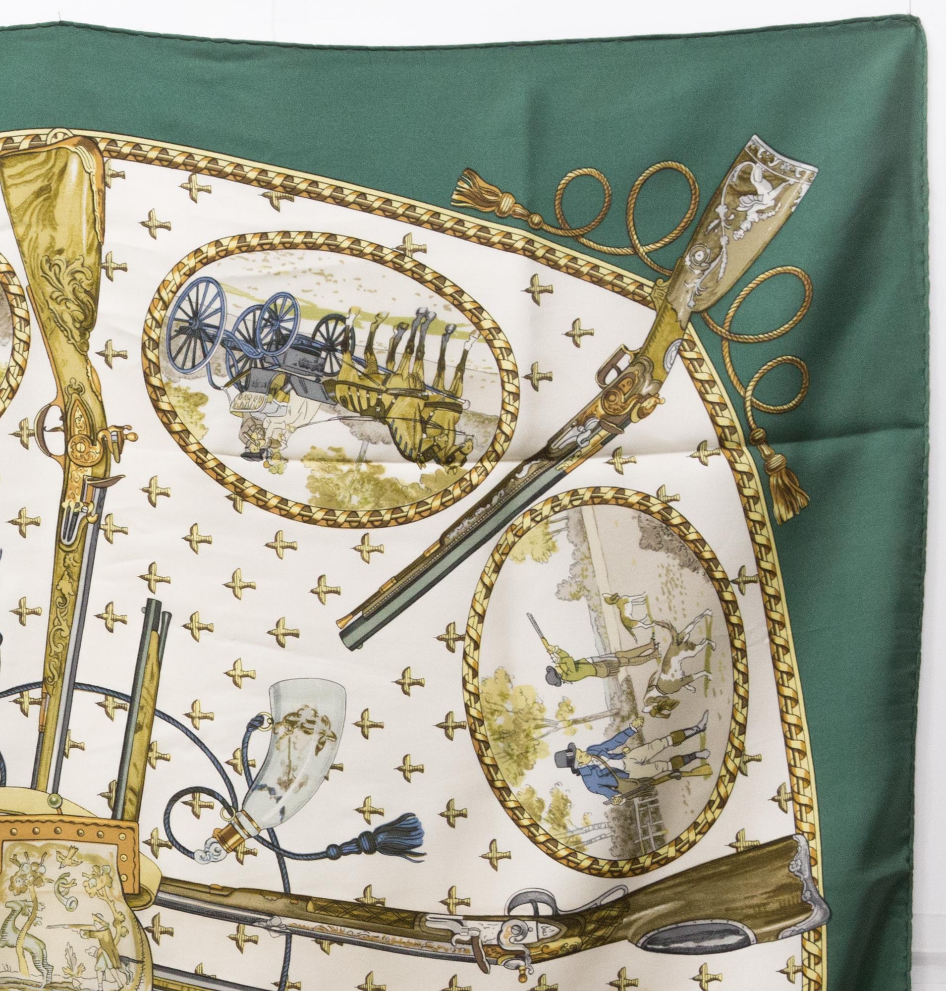 Hermes La Chasse A Tir by P Ledoux Silk Scarf In Good Condition For Sale In Paris, FR