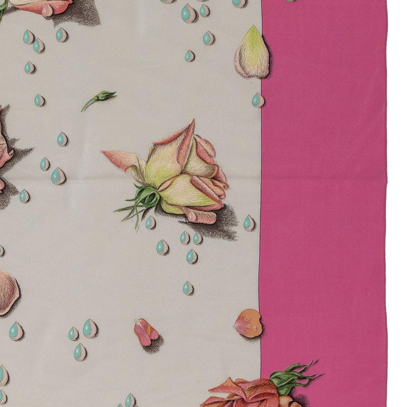 Hermes La Rosee - Scialle di seta 140 - Crepe di seta - Rosa - MWOCT - Raro! in vendita 5