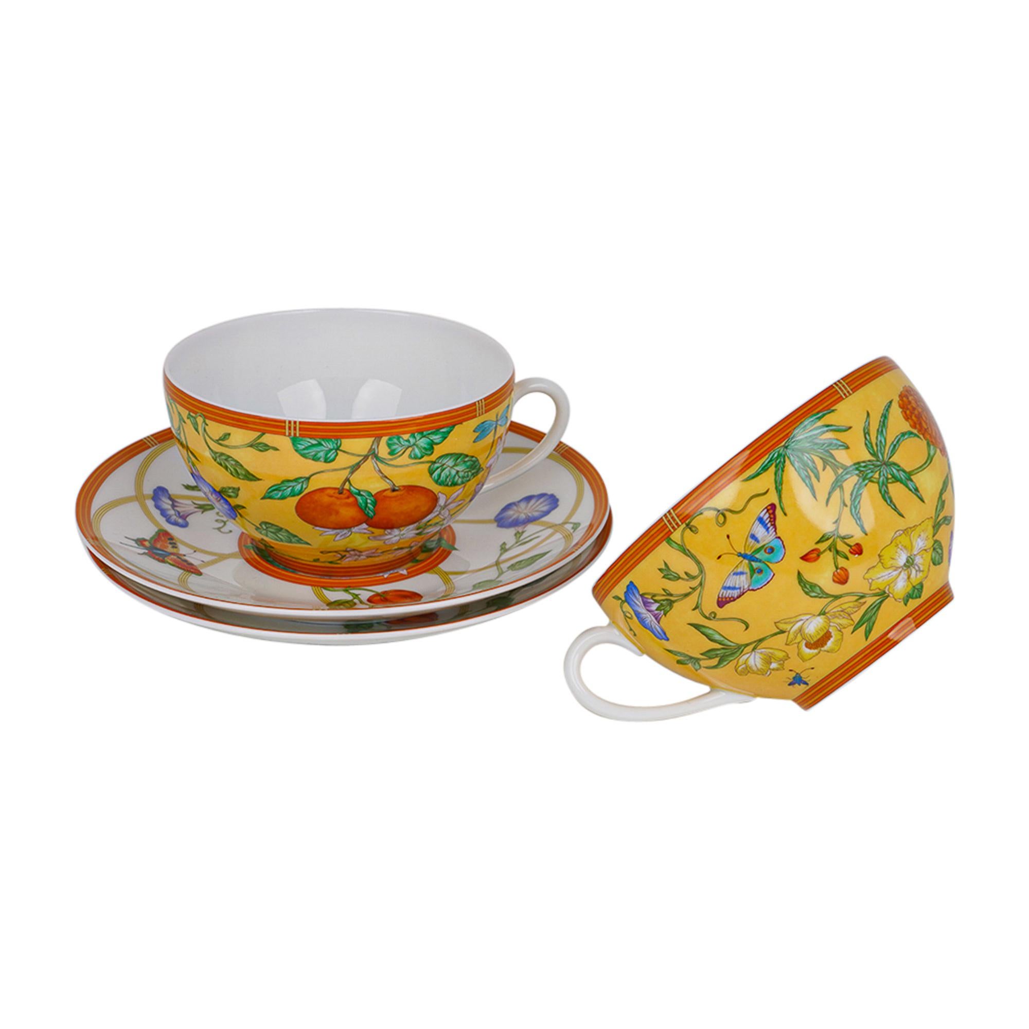 Hermes La Siesta Breakfast Cup and Saucer Porcelain Set of 2 New w/Box In New Condition In Miami, FL