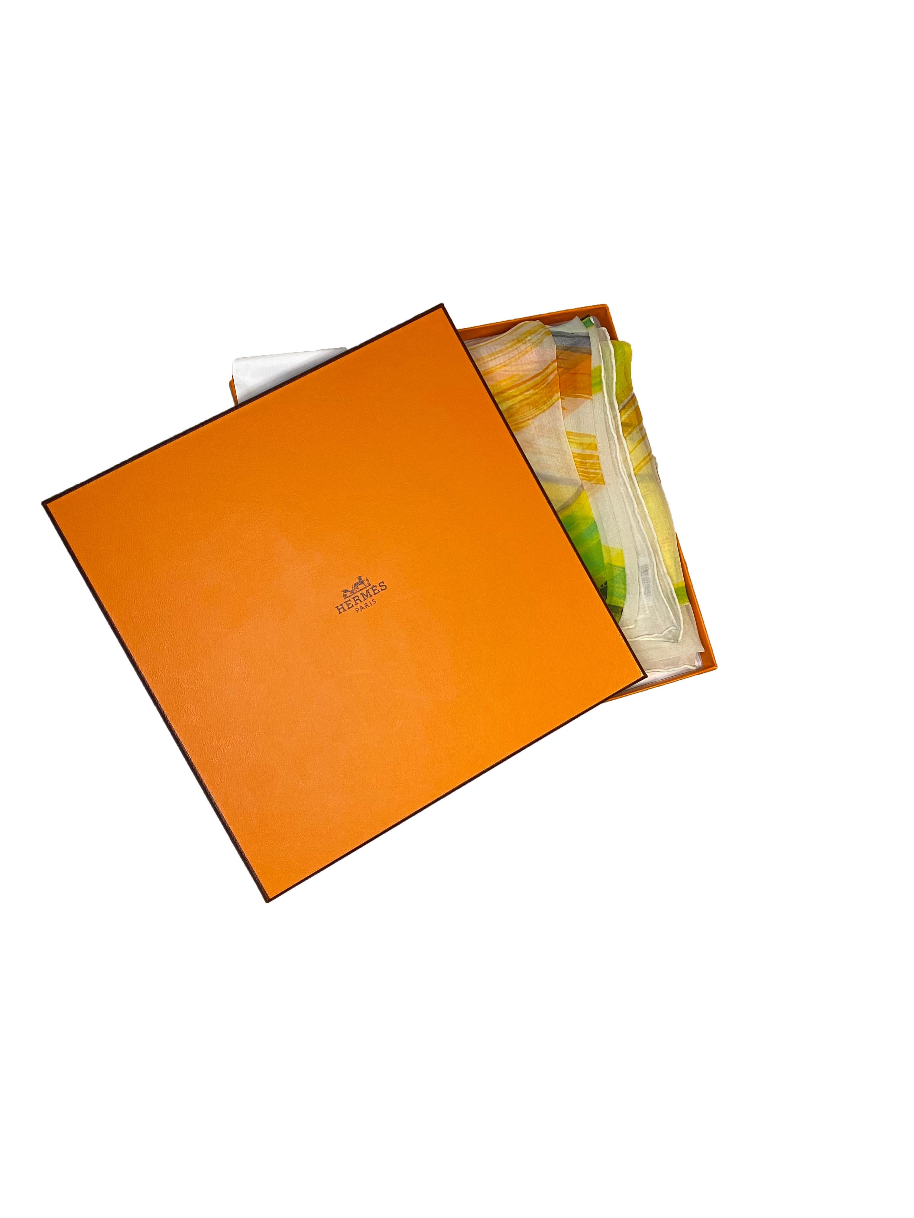 Marrone Hermes La Tour Eiffel S'envole Chiffon Silk Shawl 135cm in vendita