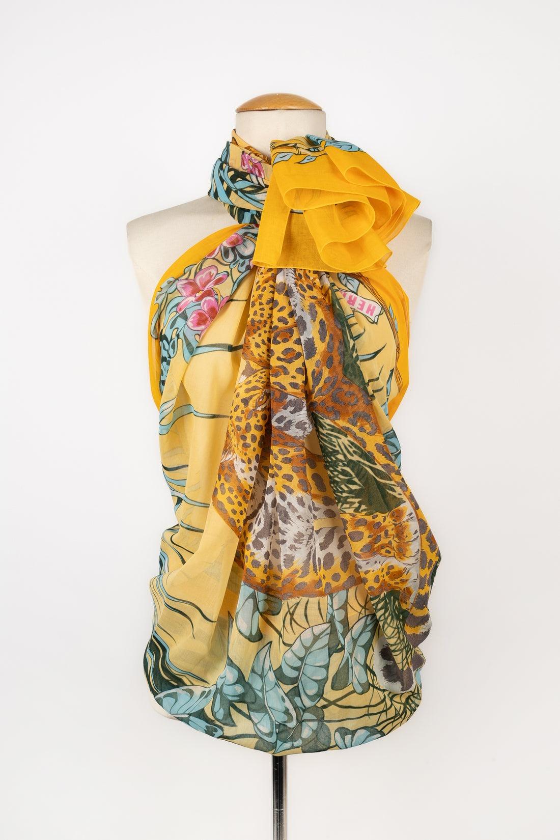 Beige Hermès Large Cotton Cheesecloth Stole with he 'Jungle Love' For Sale