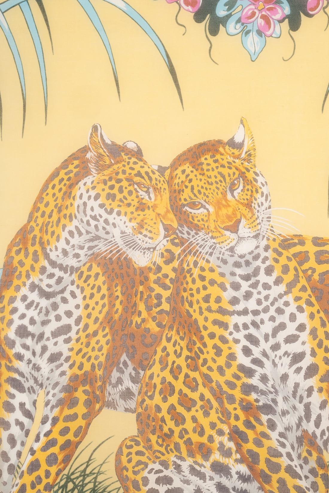 Hermès Large Cotton Cheesecloth Stole with he 'Jungle Love' In Excellent Condition For Sale In SAINT-OUEN-SUR-SEINE, FR