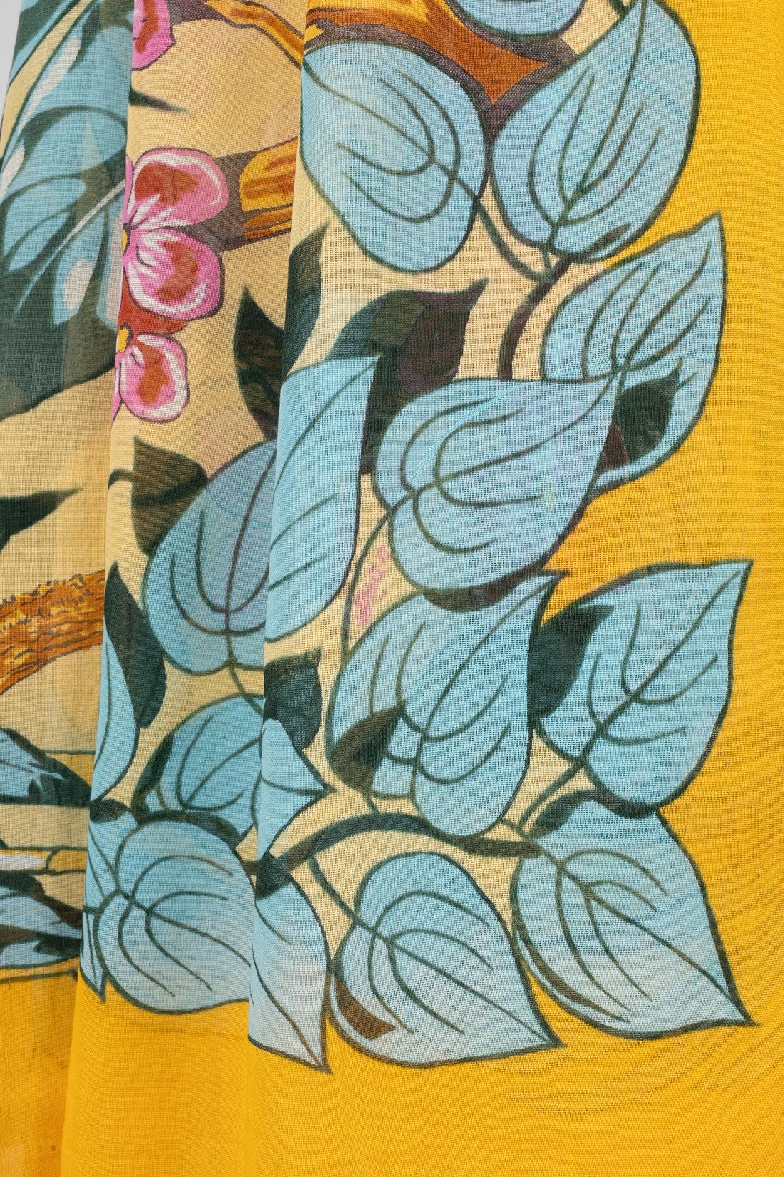 Hermès Large Cotton Cheesecloth Stole with he 'Jungle Love' For Sale 3