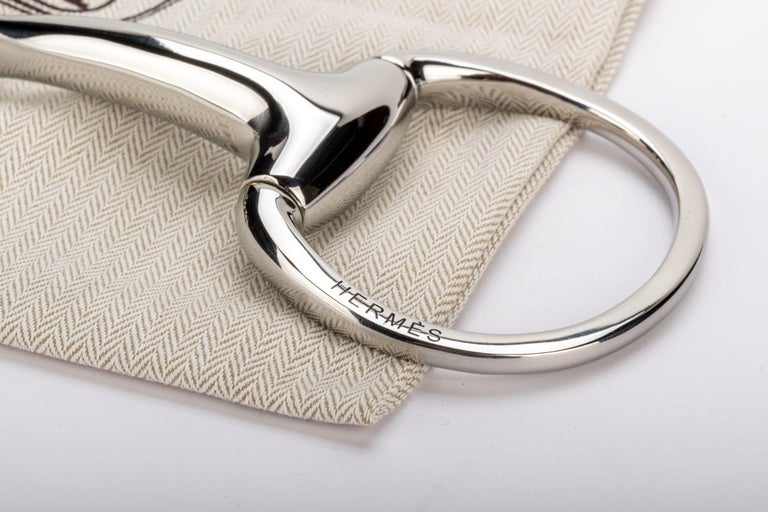 Hermès Large Palladium Mors Scarf/Belt Ring For Sale at  display picture 3