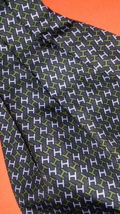 Hermès Lavallière Ascot Tie Cravat Man's Scarf H printed 100% Silk