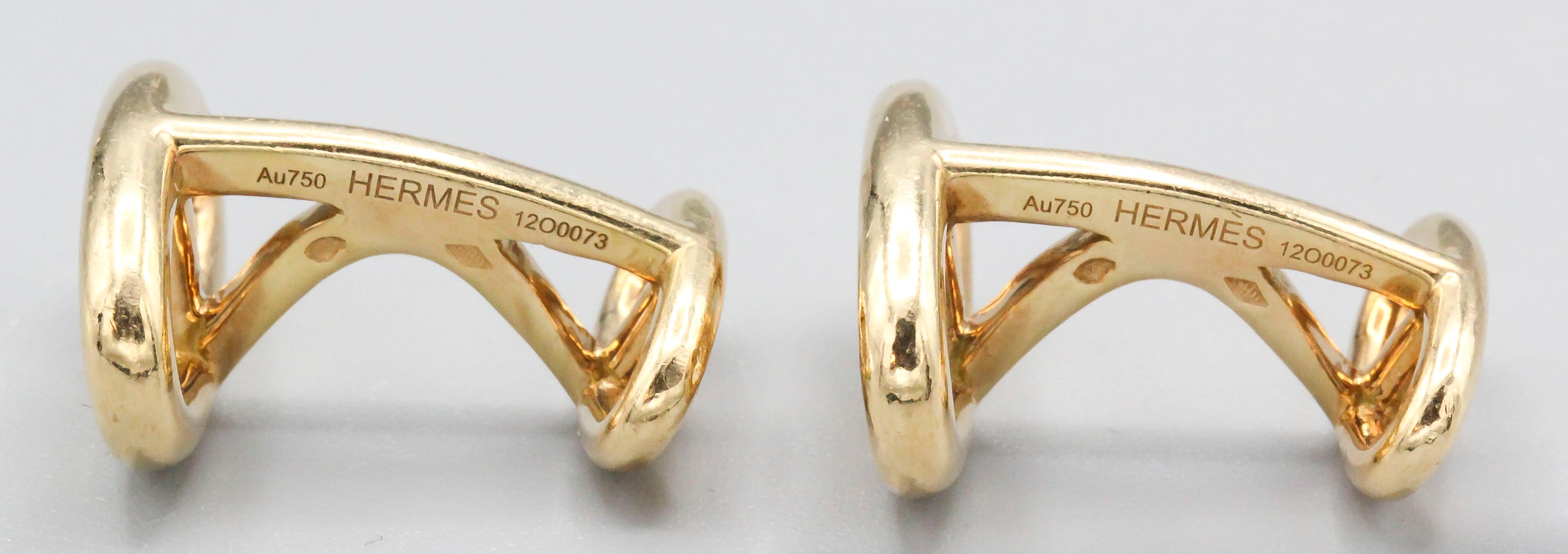 Hermes Le Havre 18 Karat Gold Ellipse Shaped Cufflinks In Excellent Condition In New York, NY