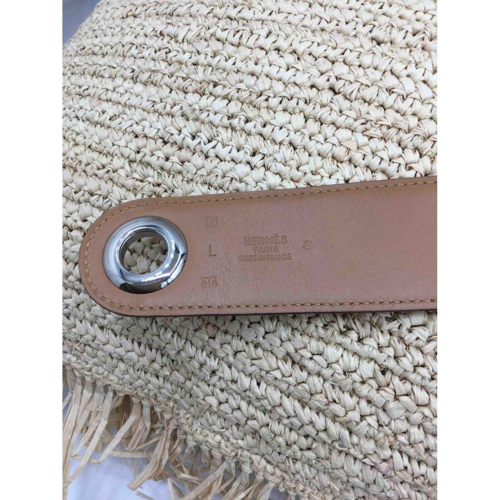 Hermès Leather Belt in White In Good Condition In Carnate, IT
