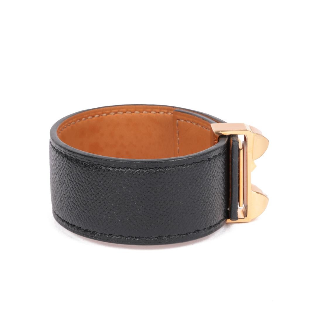 Hermès Leather Collier De Chien 24 T2

CONDITION NOTES
The exterior is in excellent condition with light signs of use.
The hardware is in excellent condition with light signs of use. The back pin has tarnished.
Overall this bracelet is in excellent