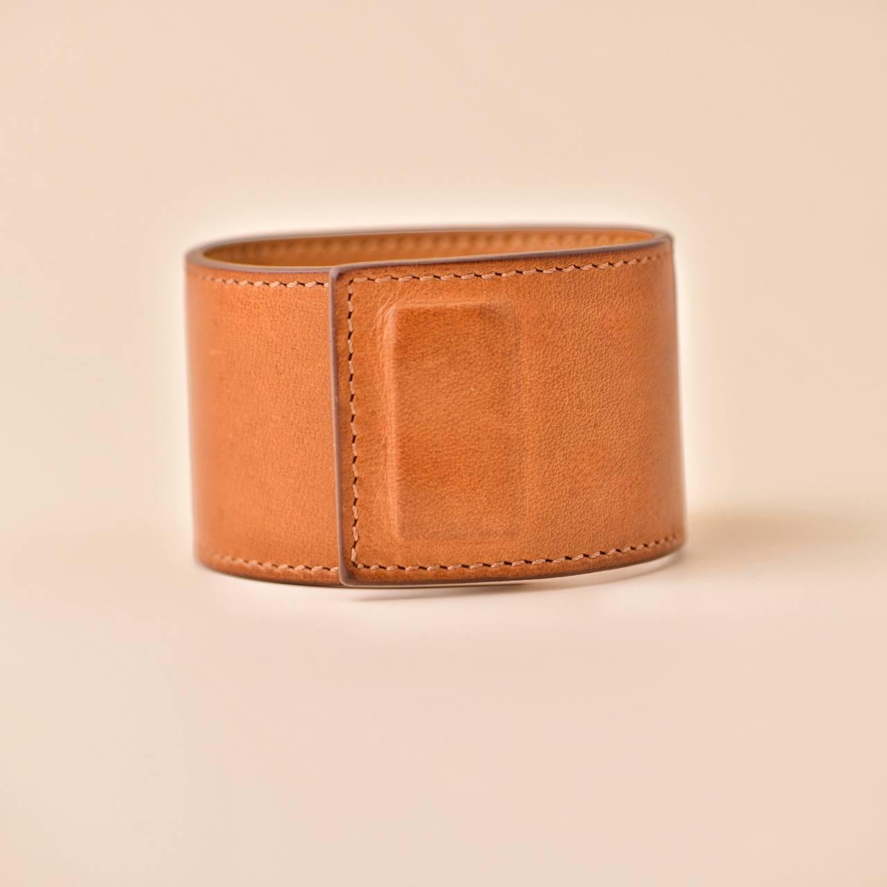 Collier de Chien Shadow Cuff T2 in pelle di Hermès in vendita 3