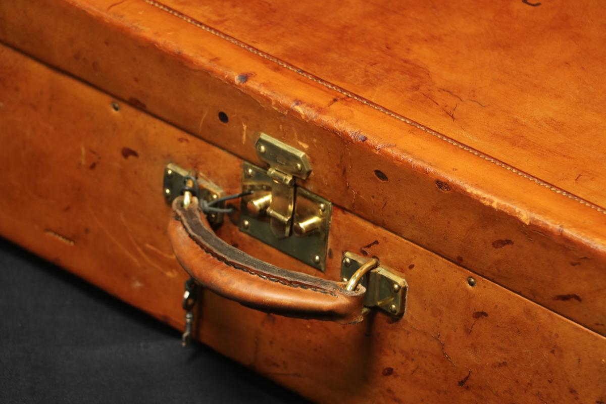 Hermès Leather Suitcase with Its Key 2