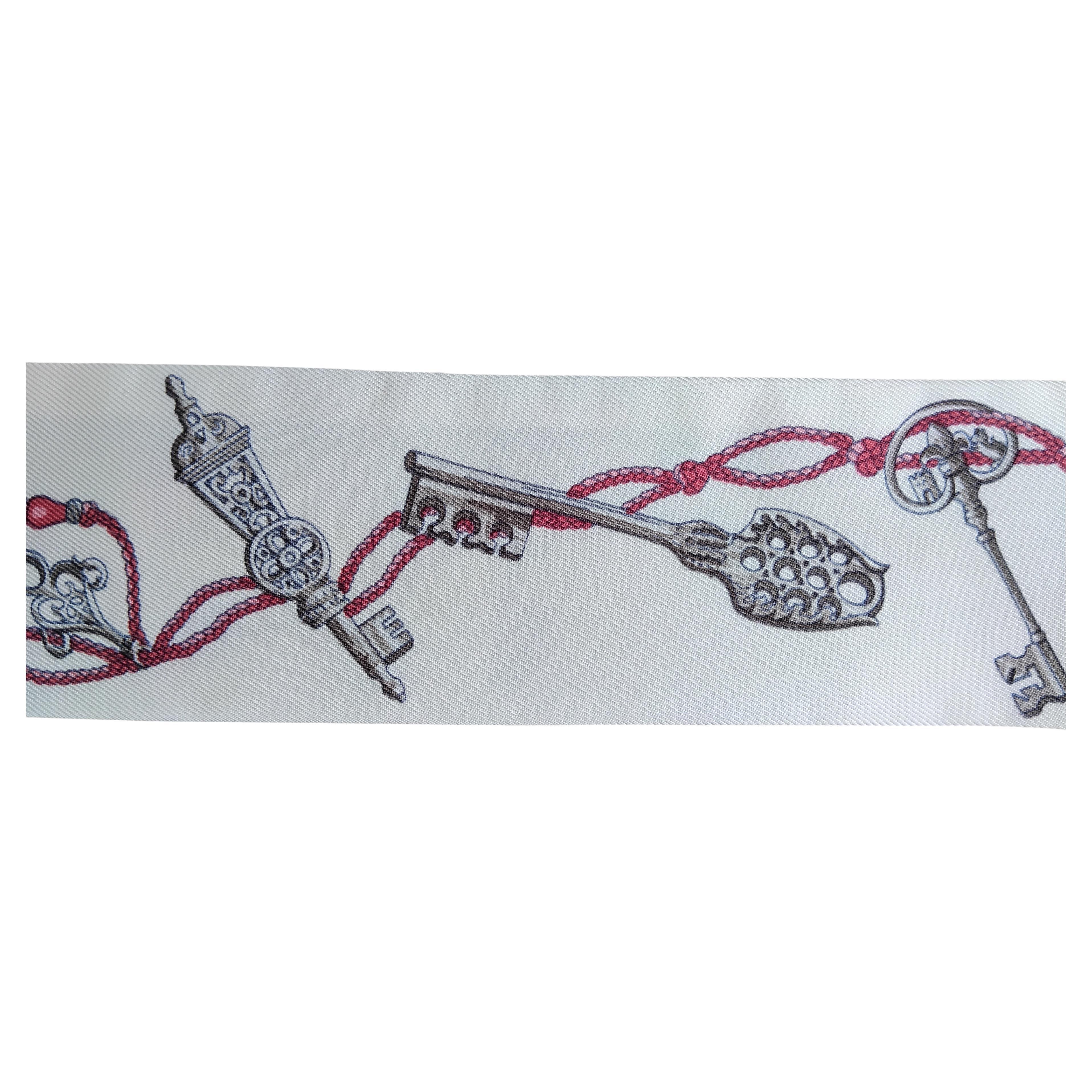 Écharpe en soie Les Cles Keys d'Hermès Twilly en vente 3