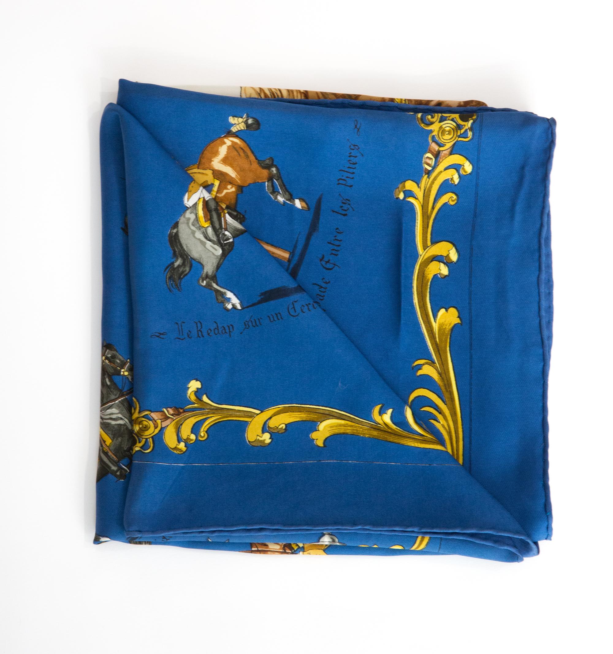 Foulard en soie Hermès 