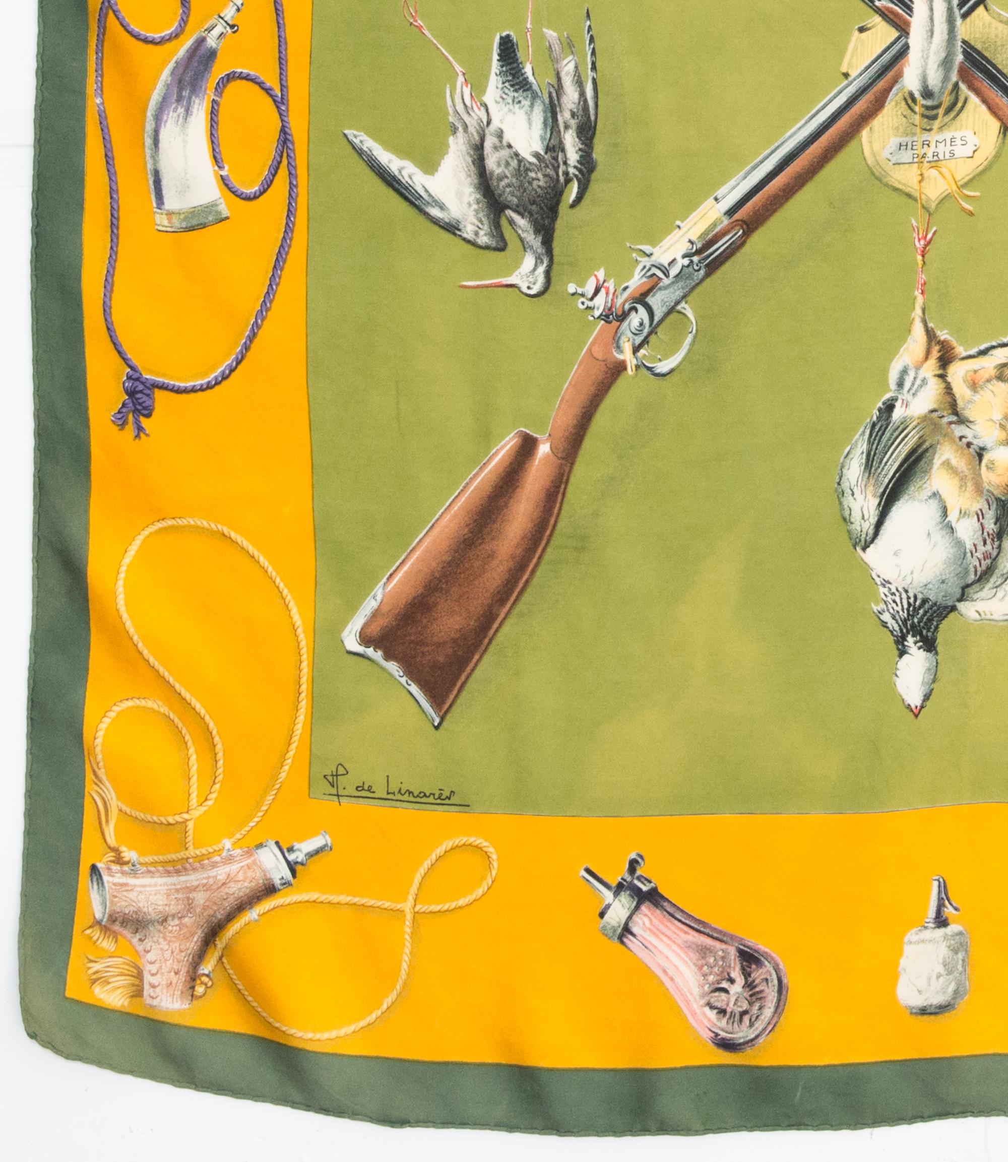 Femenino o masculino Pañuelo de seda Hermes Les Fusils by H. de Linares en venta
