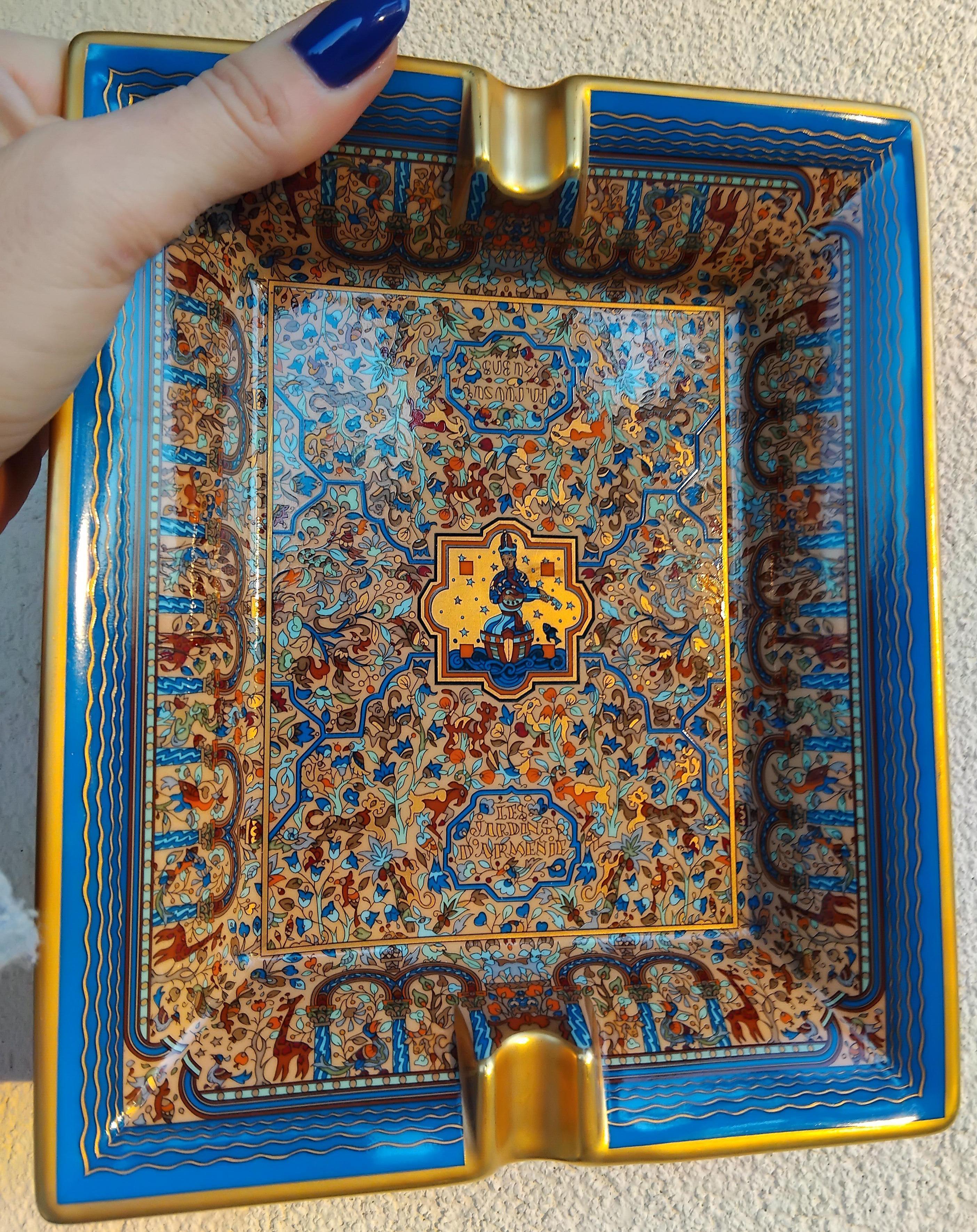 Hermès Les Jardins d'Arménie Armenia Cigar Ashtray Change Tray Porcelain Gold 10