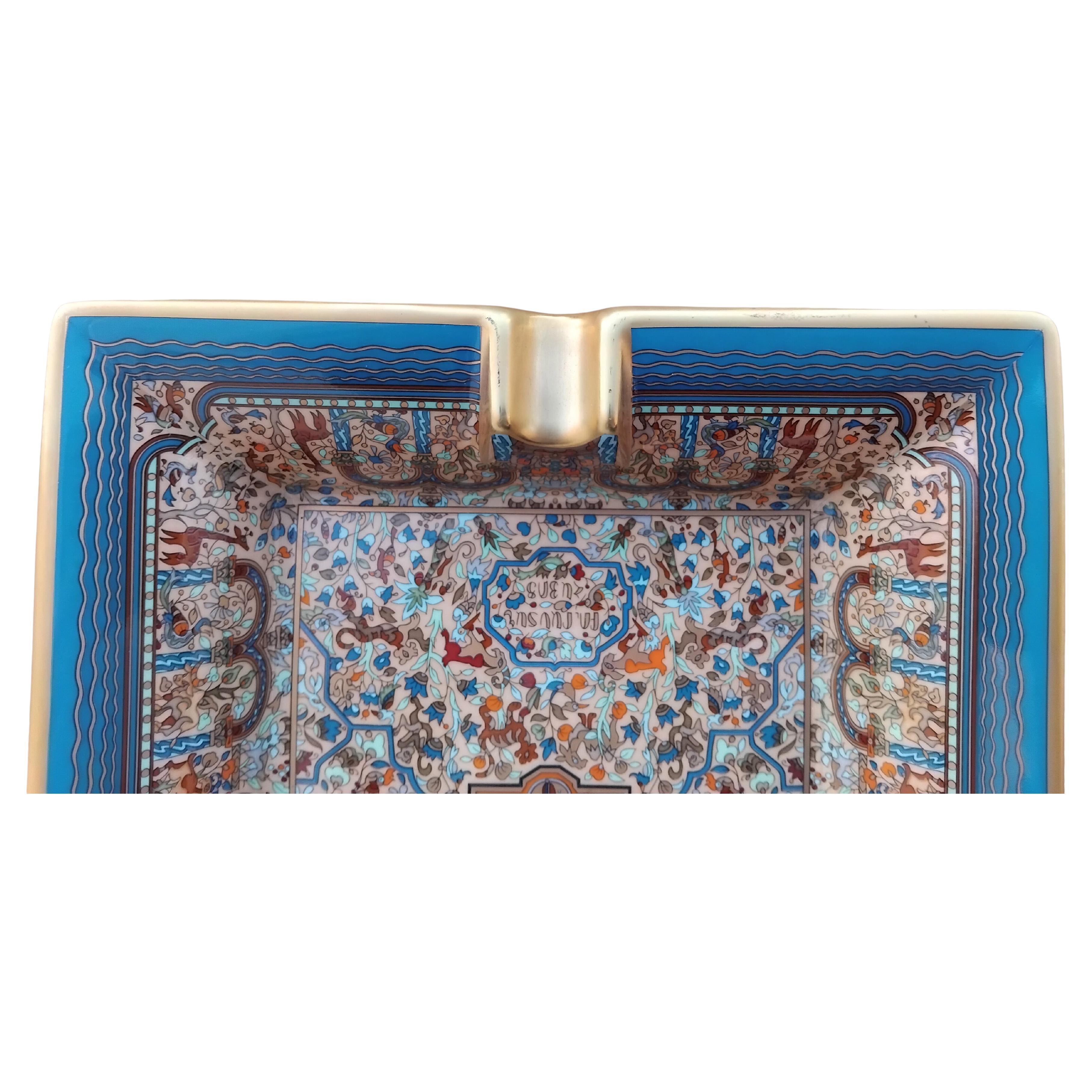 Hermès Les Jardins d'Arménie Armenia Cigar Ashtray Change Tray Porcelain Gold 2