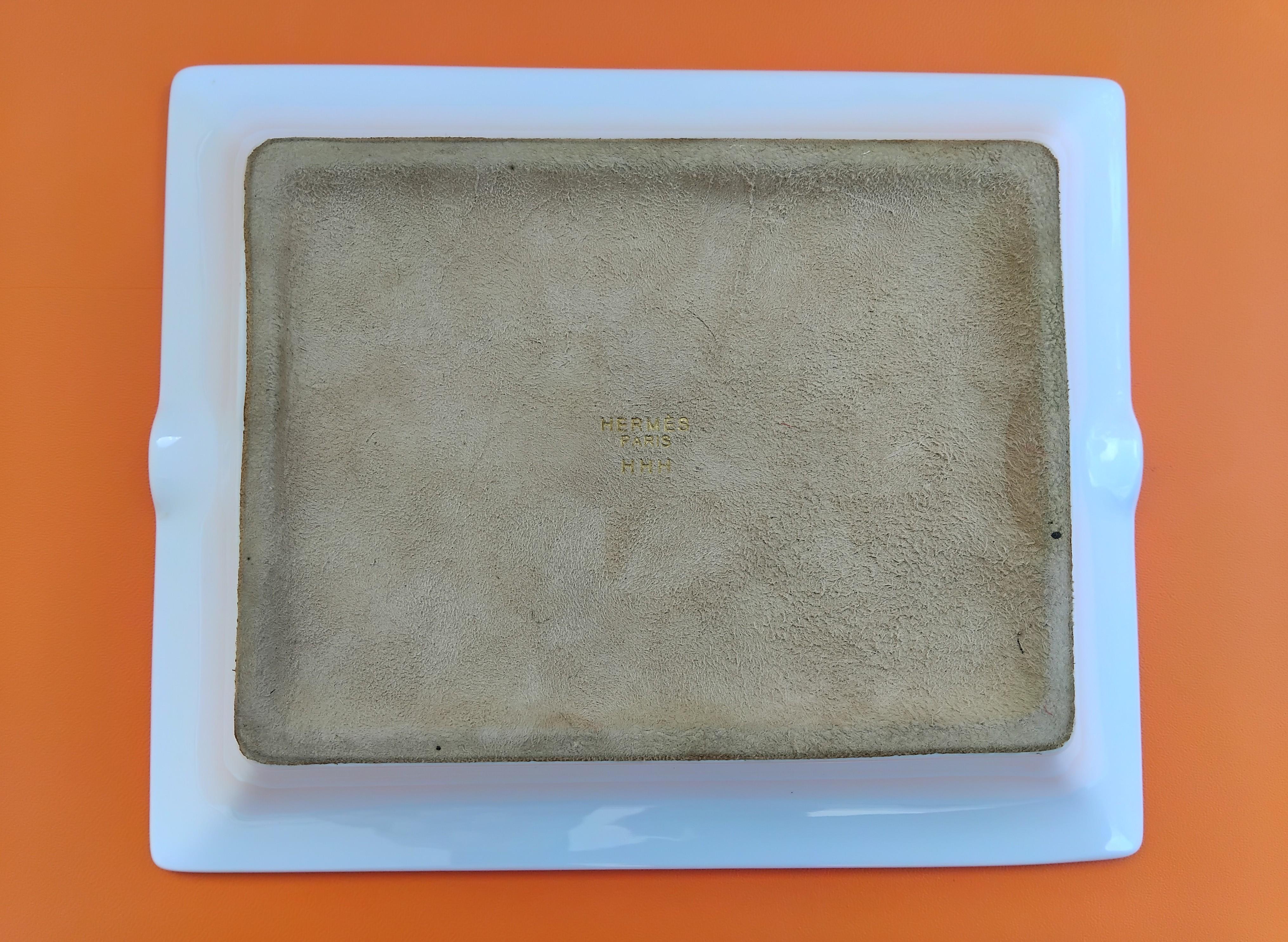 Hermès Les Jardins d'Arménie Porelain Gold Cigar Ashtray Change Tray 10