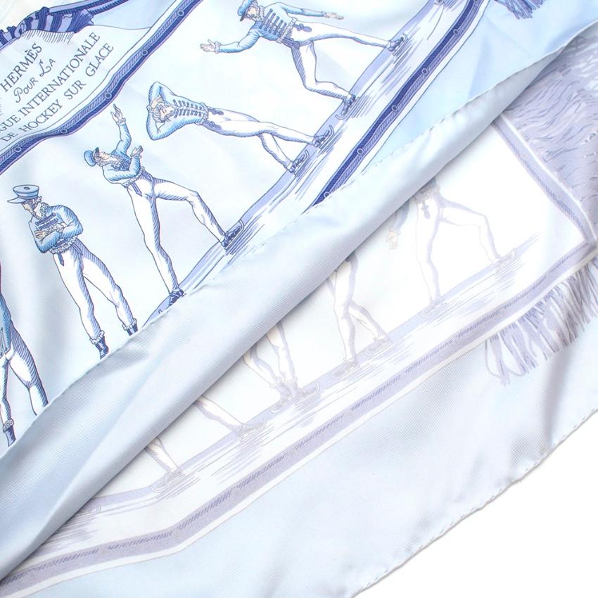 Hermes Les Plaisirs Du Froid Seidenschal 90 für Damen oder Herren