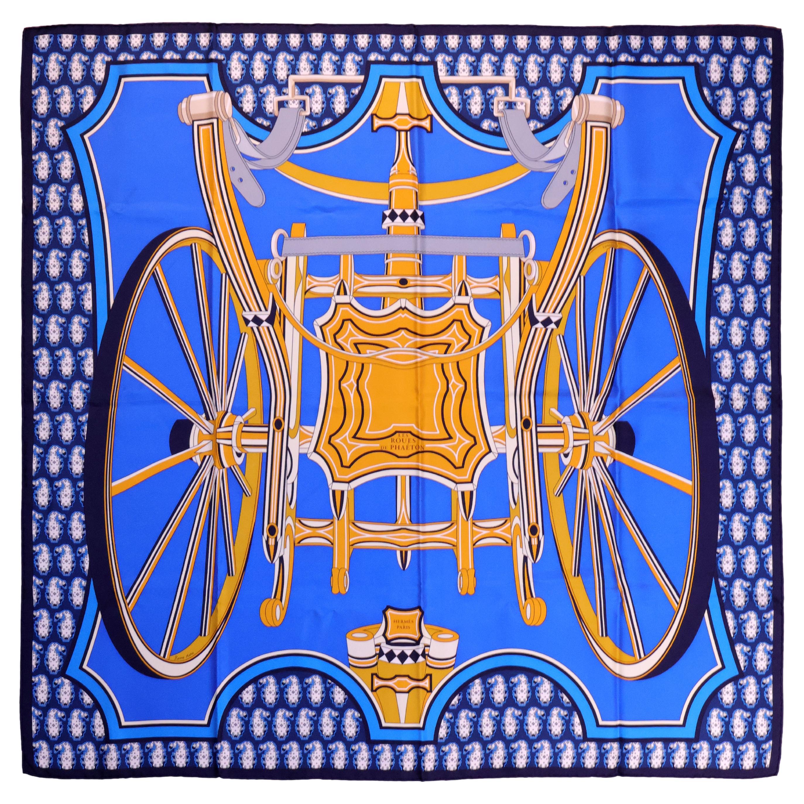 Hermès "Les Roues de Phaeton" Blauer Seidenköperschal von Pierre Marie Agin, 2020. im Angebot