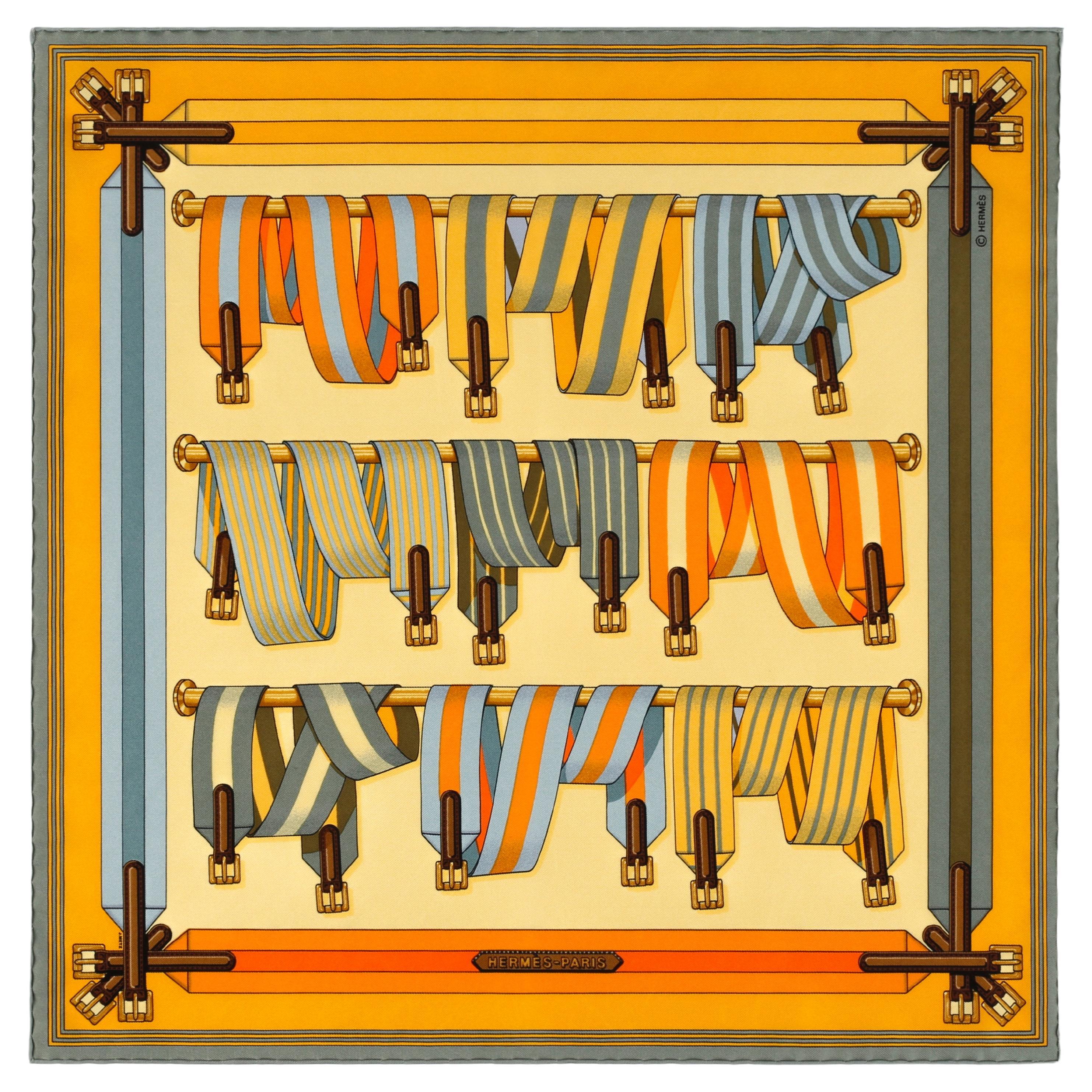 Hermès - Écharpe carrée en soie jaune imprimée de bretelles multicolores « Les Sangles » en vente