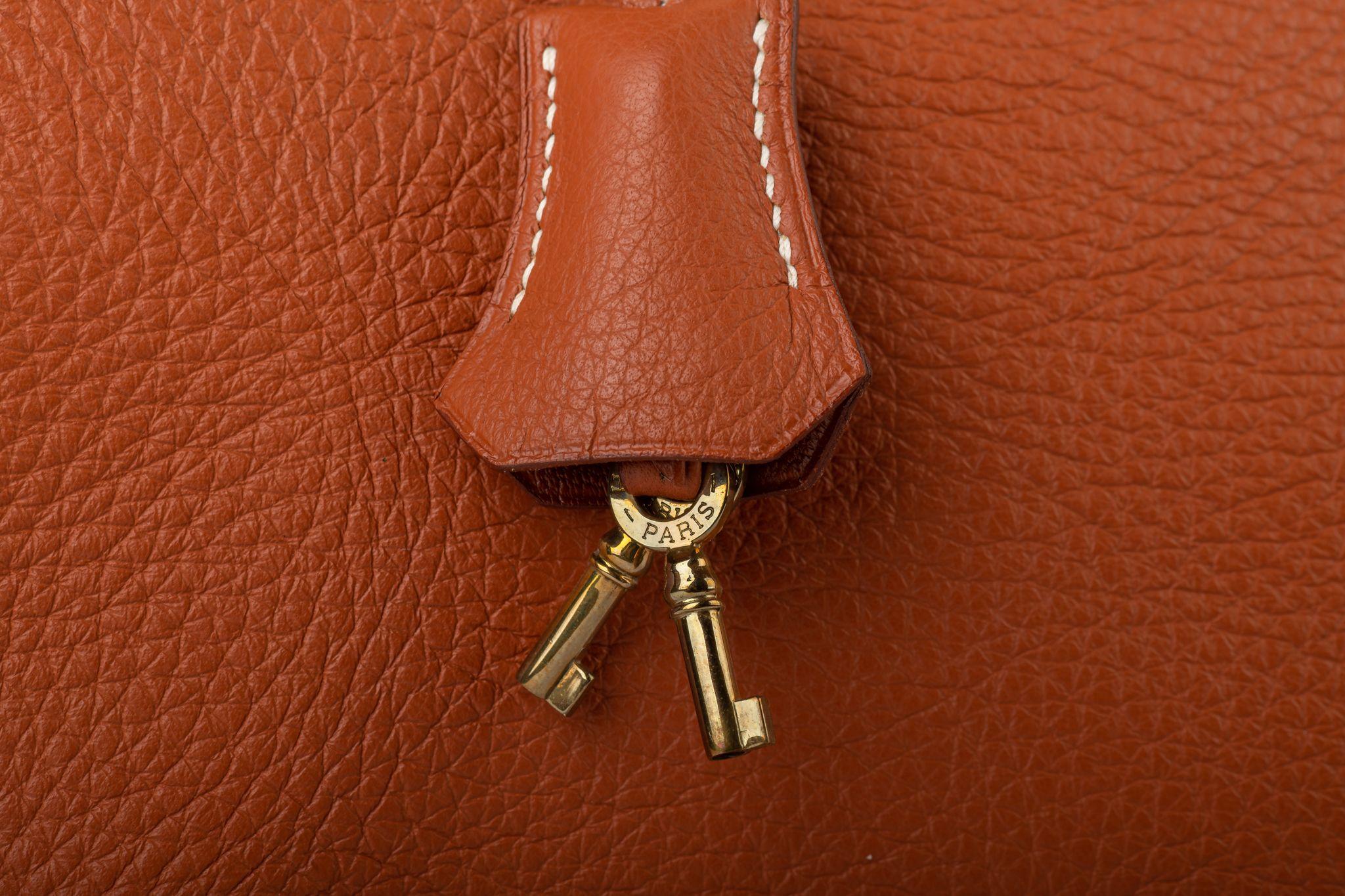 Hermès LG Victoria Rust Clemence Bag 10