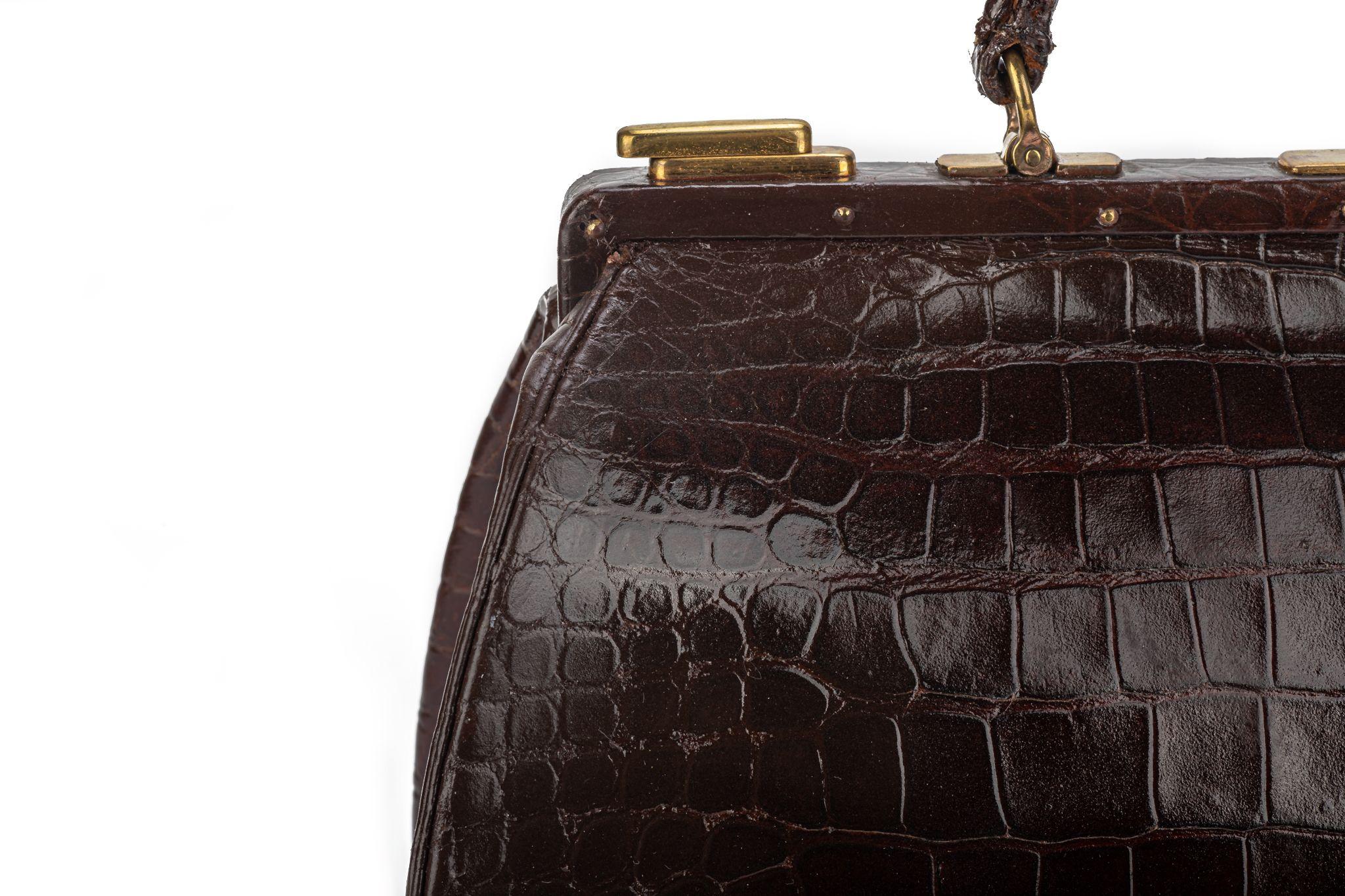 Hermes LG Vintage Brown Croc Doctor Bag In Excellent Condition For Sale In West Hollywood, CA