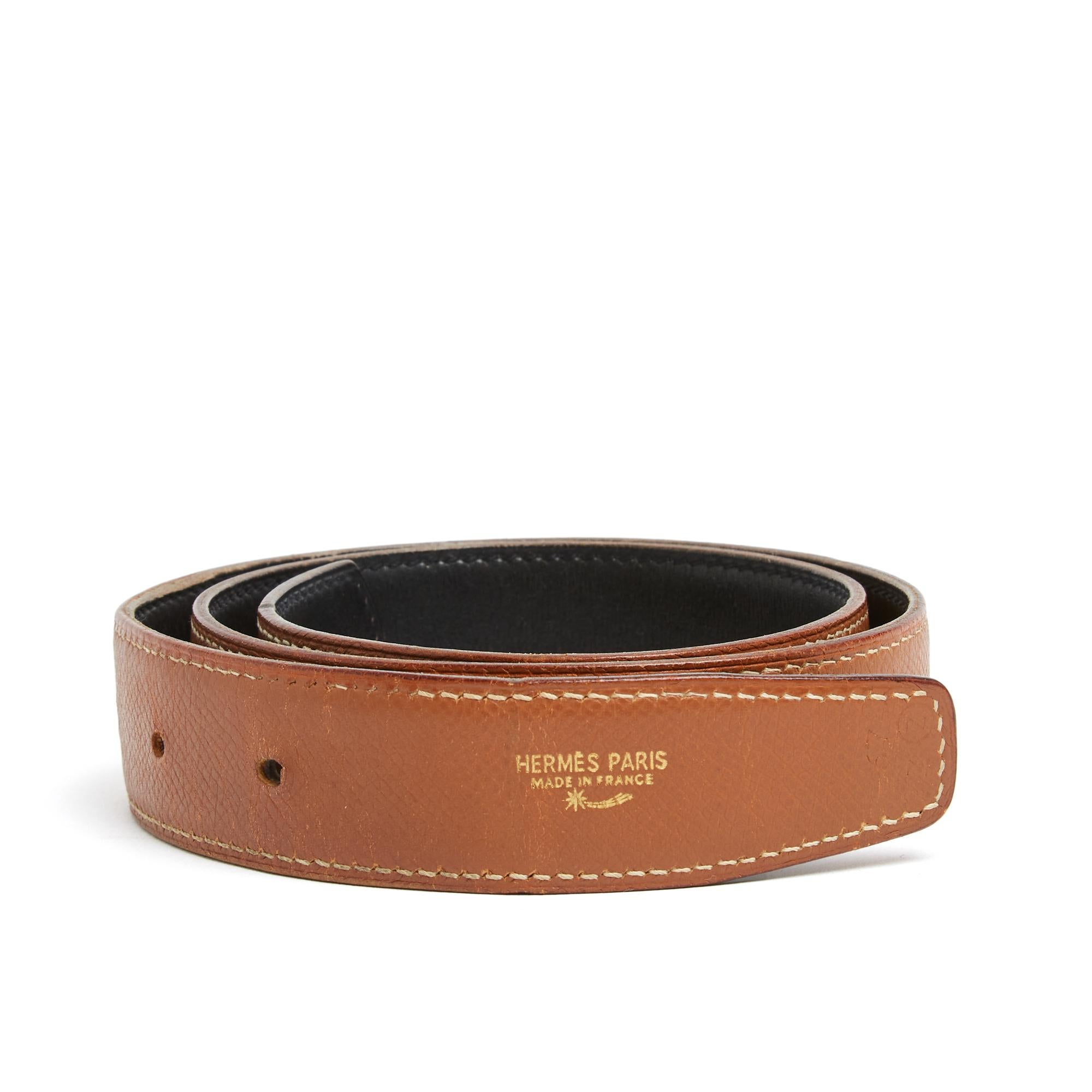 Hermès Lien 32 mm Cuir T67 Belt Gold Black Reversible Leather Strap US26 Hermes In Good Condition For Sale In PARIS, FR