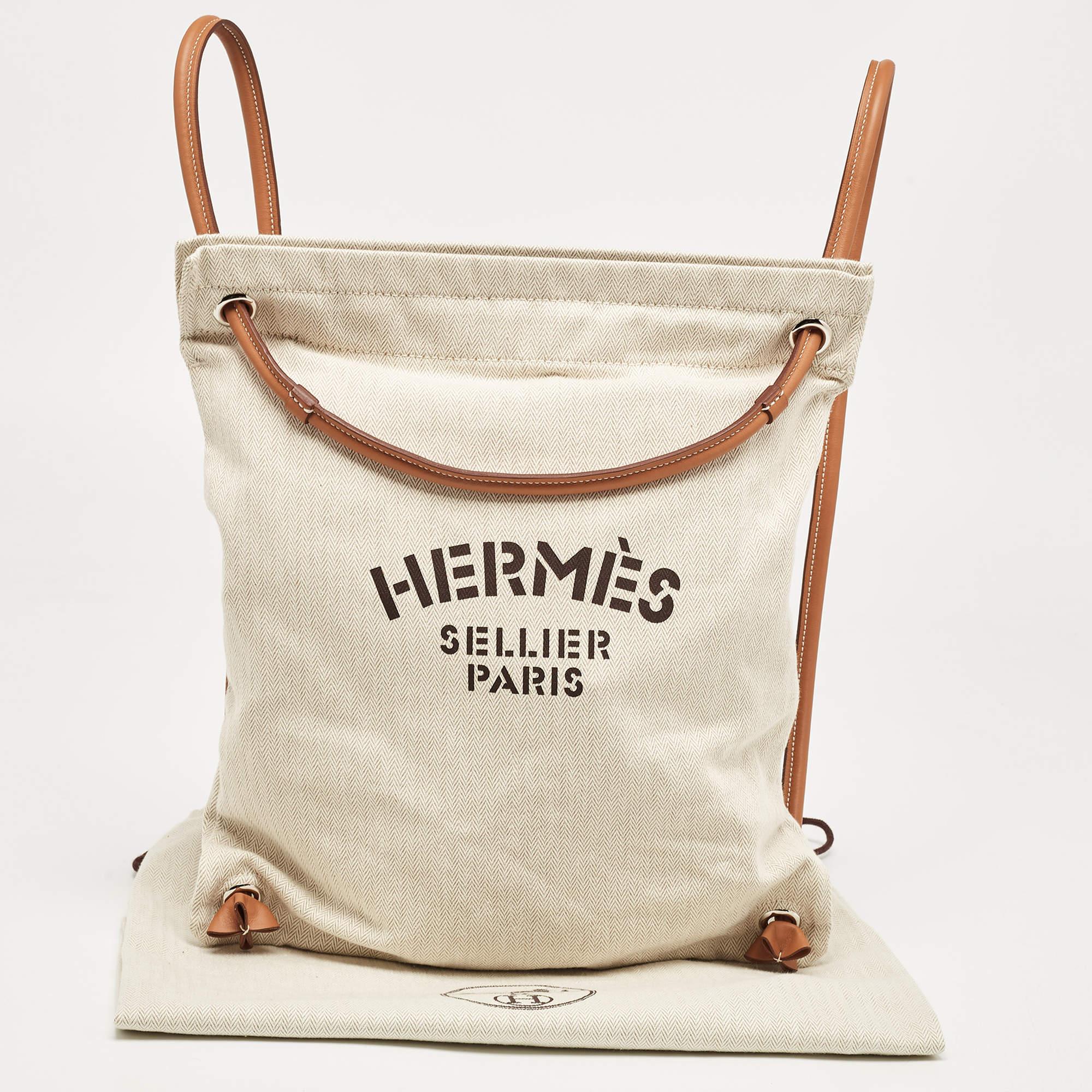 Hermès Light Beige/Gold Canvas and Swift Leather Aline Grooming Bag 2