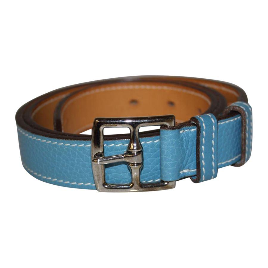 Iconic Hermès belt
Leather
Light blue color
Total length cm 97 (38.18 inches)
Height cm 2.5 (0.98 inches)
Worldwide express shipping included in the price !