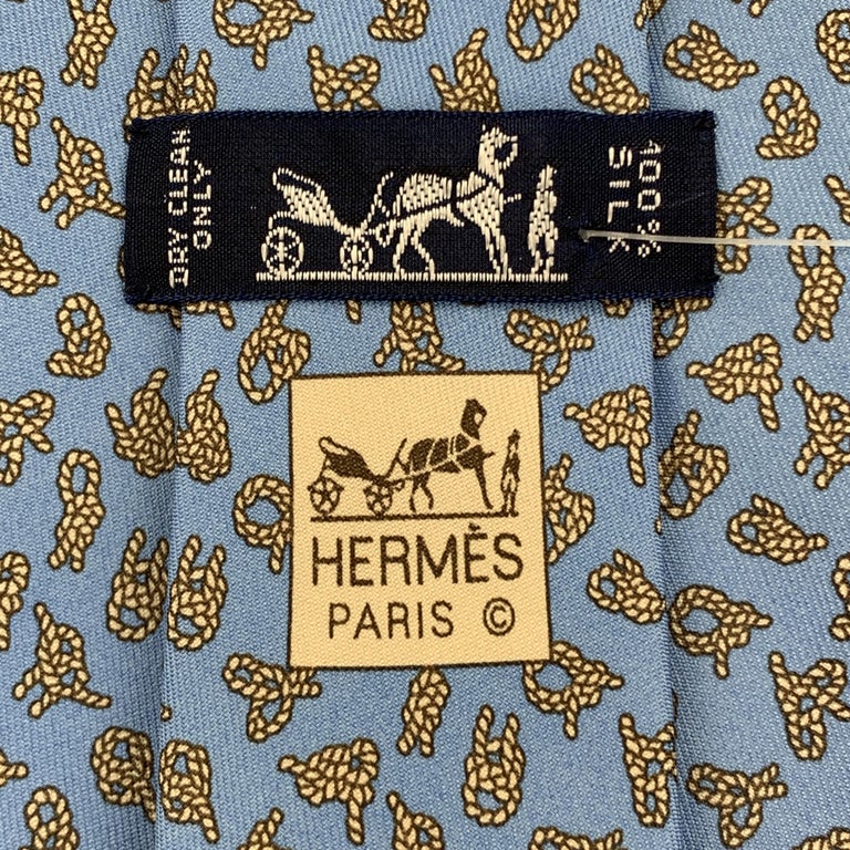 HERMES Light Blue Silk Knot Print Tie For Sale at 1stdibs