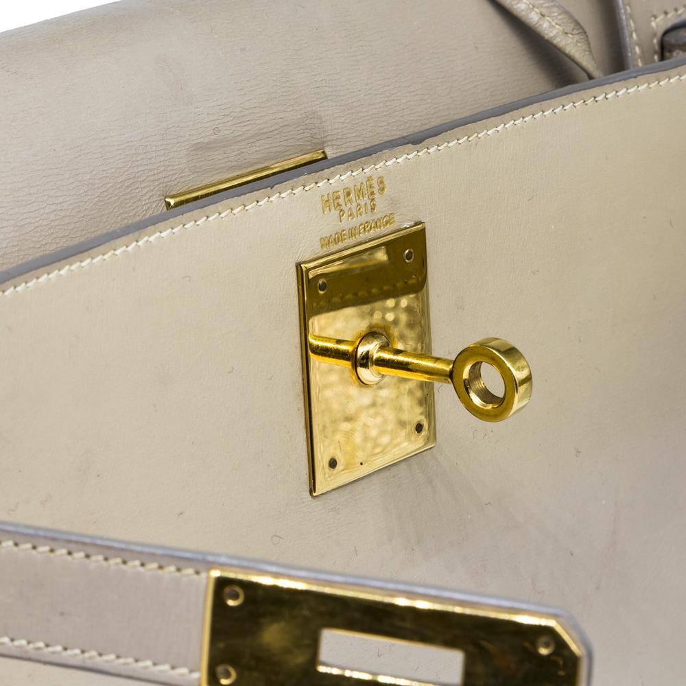 Hermès Light Grey Box Leather 28cm Kelly Sellier Bag 2