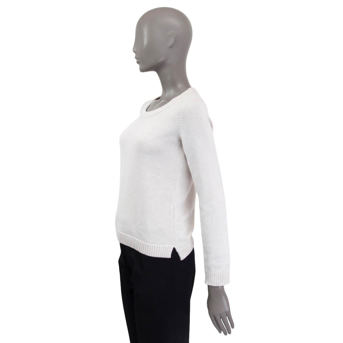 HERMES light grey cashmere ROUND NECK Sweater 36 XS In Excellent Condition For Sale In Zürich, CH
