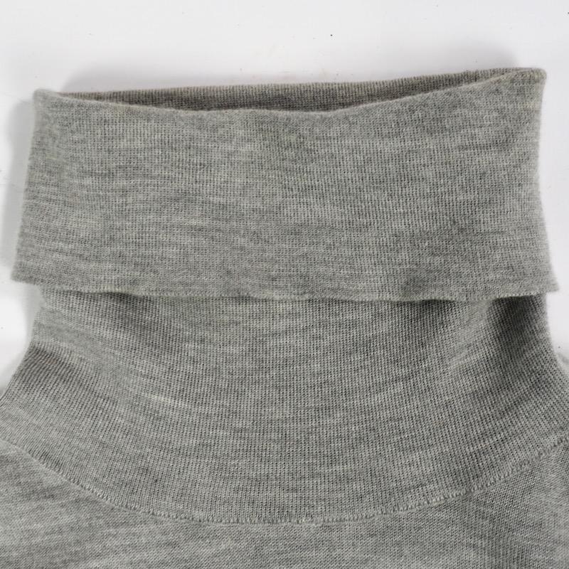 Hermes Light Grey Fine Cashmere and Silk Roll Neck For Sale 1