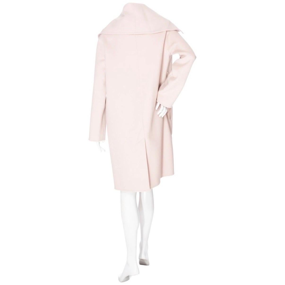Women's Hermès Light Pink Cashmere Wide Collar Coat