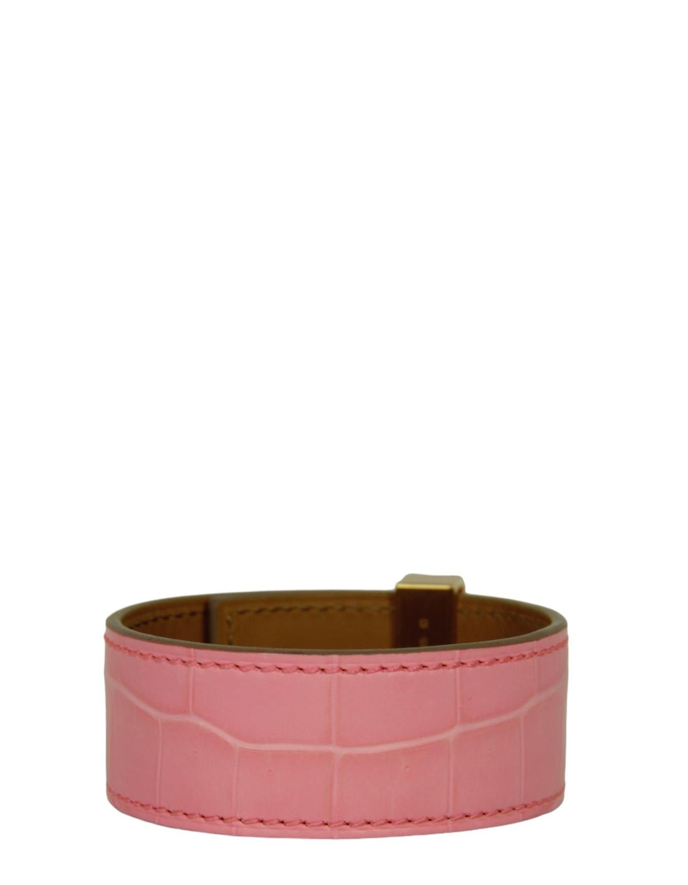 Hermes Light Pink/Rose Gold Crocodile Collier de Chien 24 Bracelet sz T3 In Excellent Condition For Sale In New York, NY