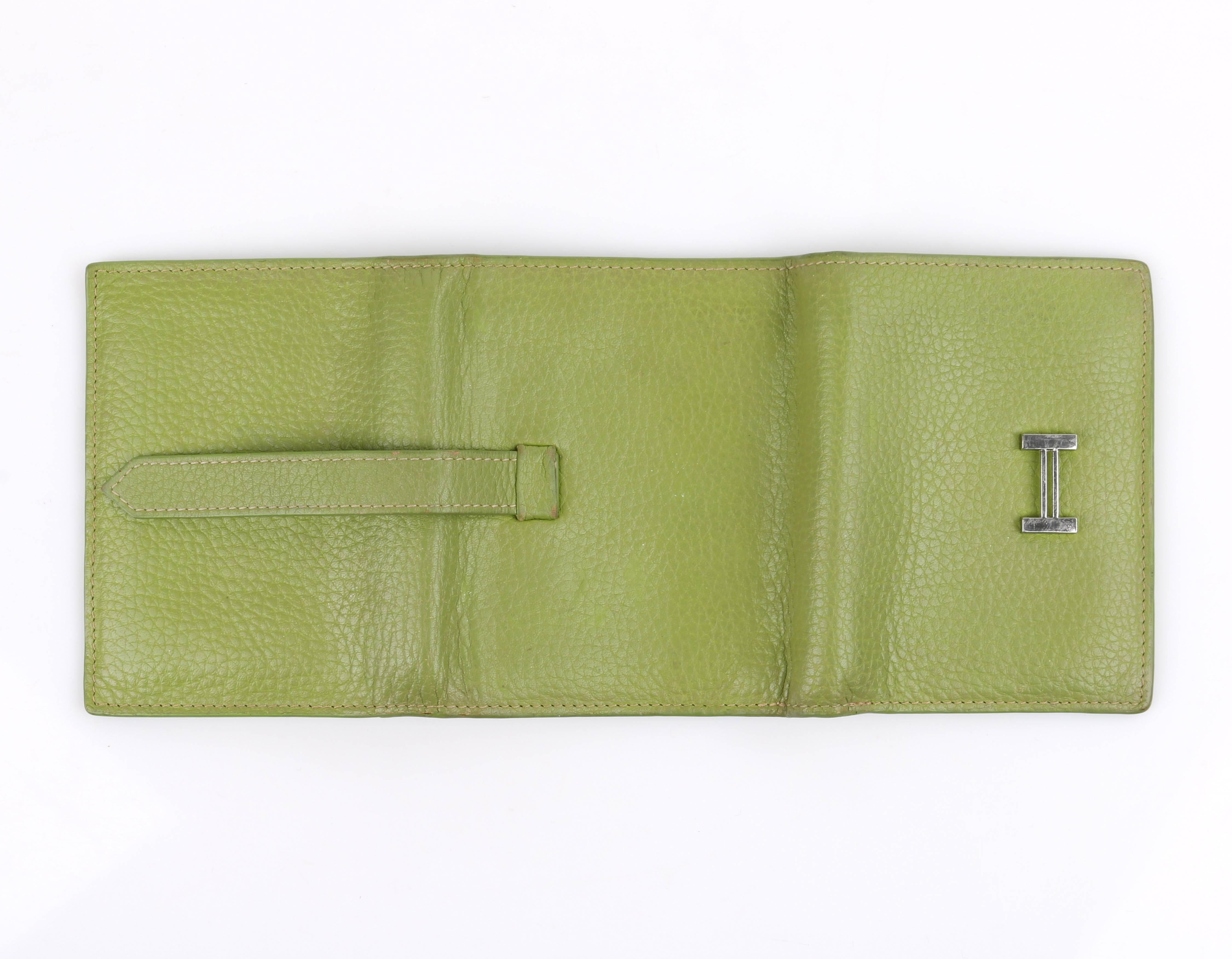 green hermes wallet