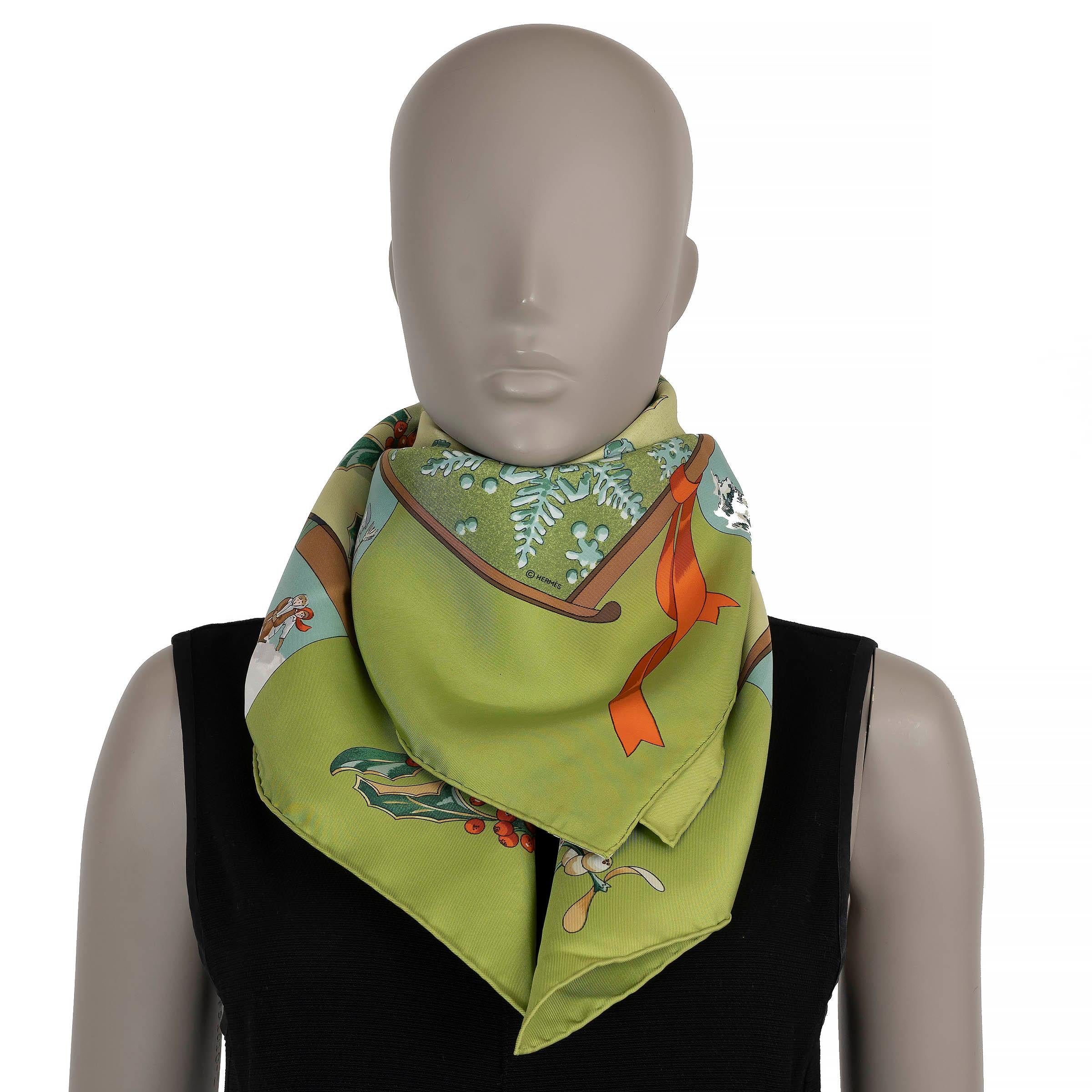  HERMÈS NEIGE D'ANTAN 90 écharpe en sergé de soie vert lime Unisexe 