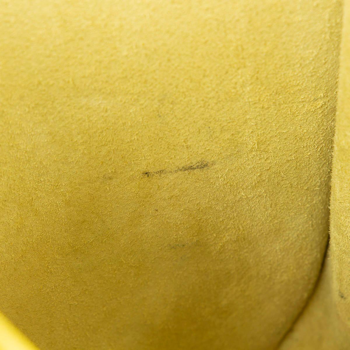 HERMES Lime yellow Epsom leather EVELYNE III 29 PM Crossbody Bag For Sale 3