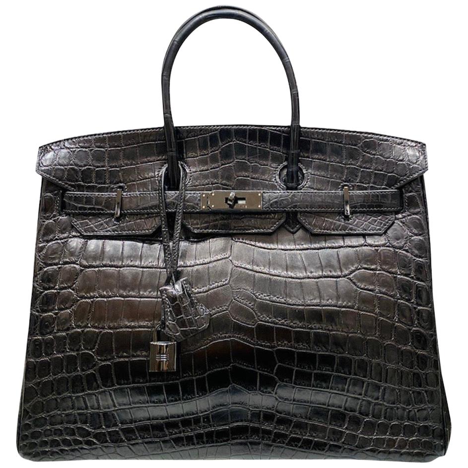 Hermes Limited Edition 35cm Matte So Black Nilo Crocodile Birkin, 2010 For Sale