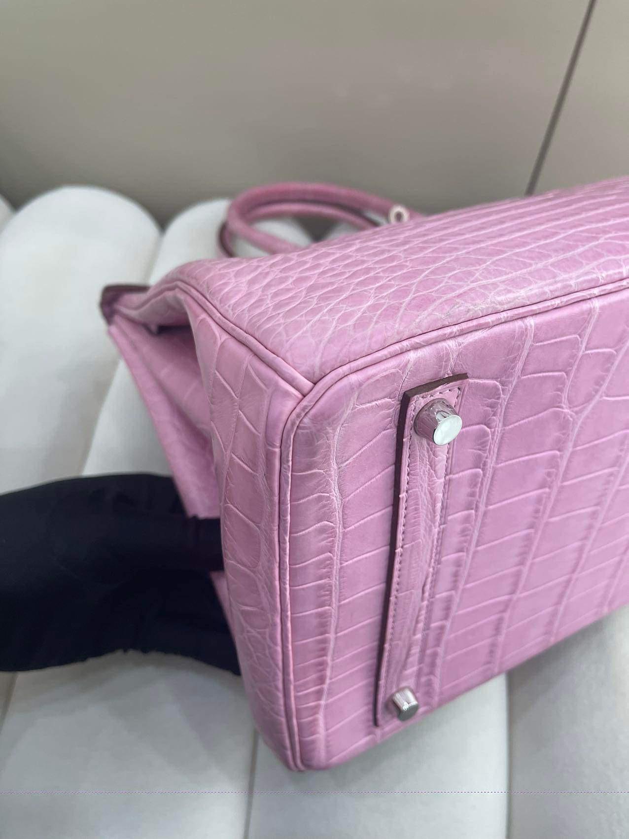Hermes Limited Edition Birkin 35 Matte Alligator Bubblegum Pink 5P Bag with PHW 6