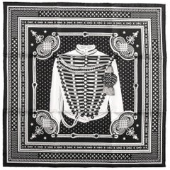 Hermès - Écharpe bandana noire en édition limitée Brandebourg