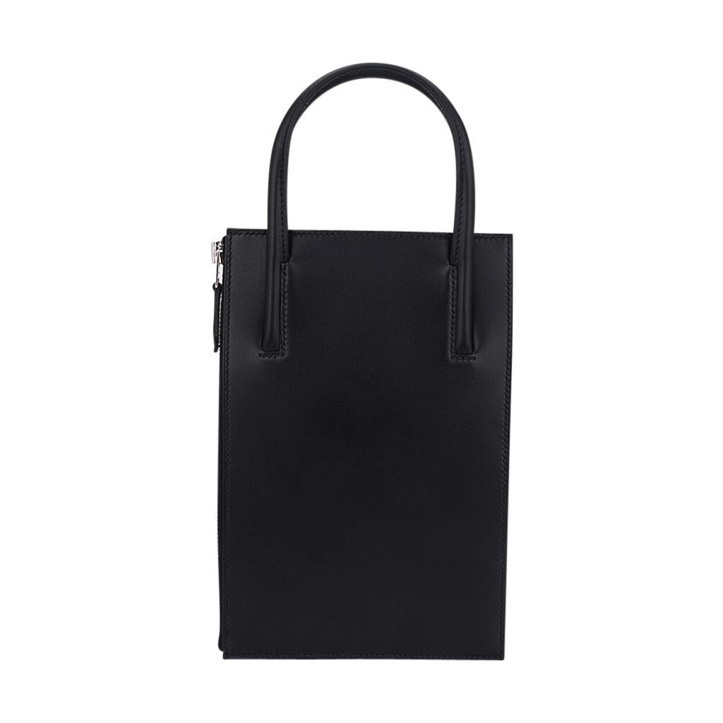 Hermes Limited Edition Cadena Bag U Black Tadelakt Leather For Sale 5