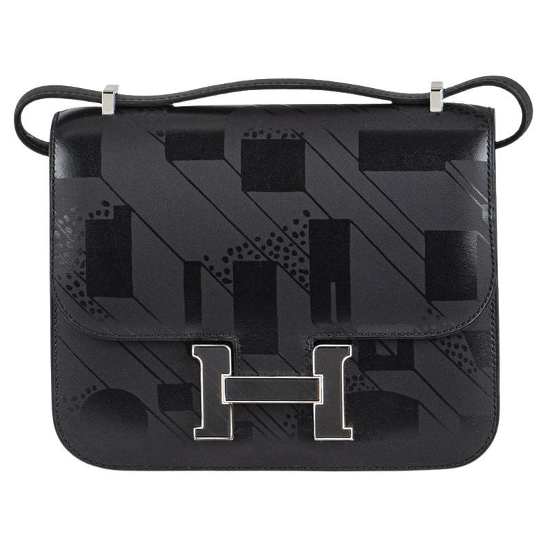 https://a.1stdibscdn.com/hermes-limited-edition-constance-18cm-on-a-summer-night-phw-for-sale/v_23262/v_163359921657202171548/v_16335992_1657202171753_bg_processed.jpg