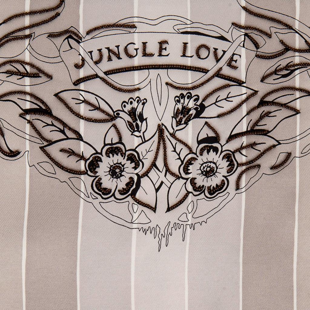 Hermès - Écharpe Jungle Love Rainbow en soie perlée, édition limitée 90  en vente 8
