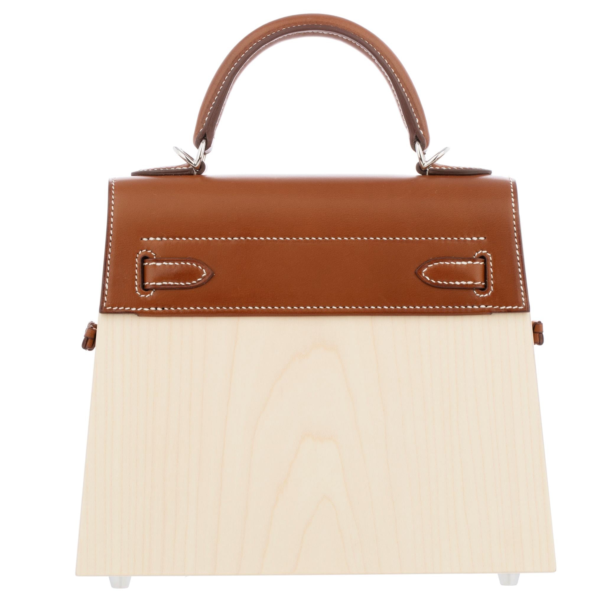 Hermès Limited Edition Kelly 22cm Wood Perspective Cavalière For Sale 4
