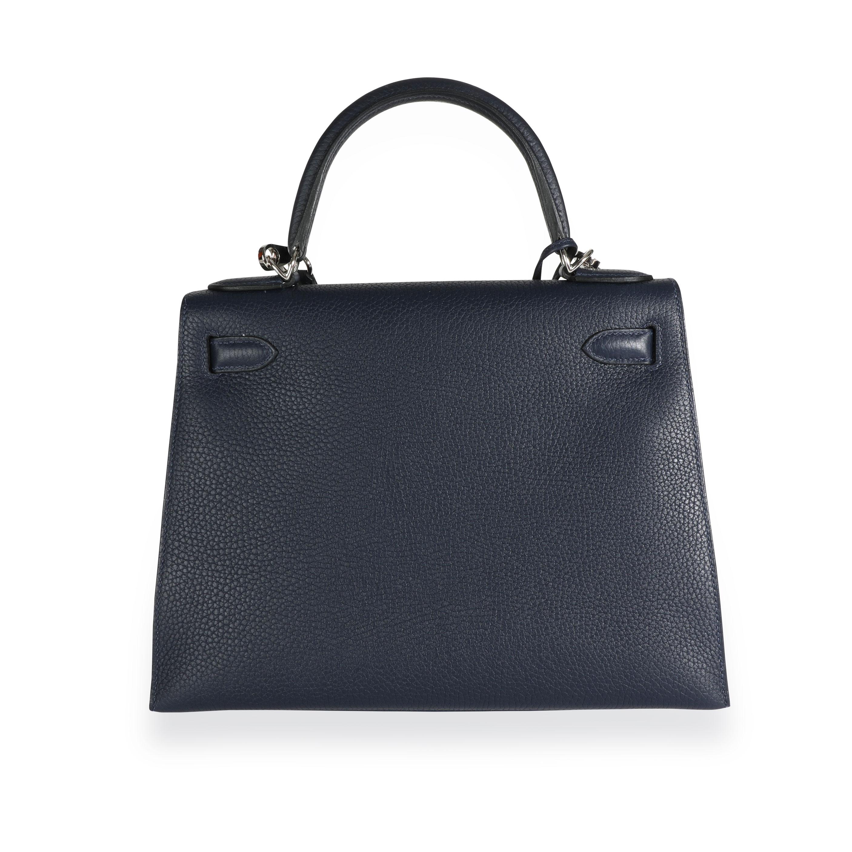 Hermès Limited Edition Kellygraphie Lettre R Sellier Kelly 28 PHW im Zustand „Gut“ in New York, NY