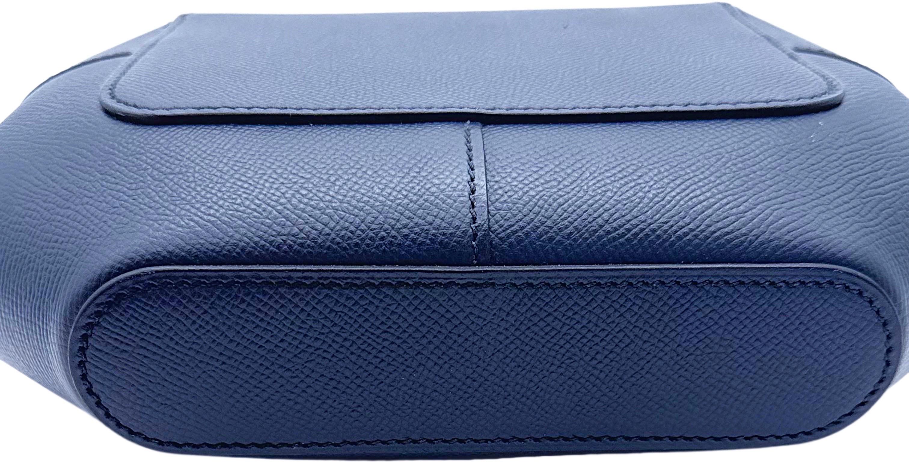 Hermes Limited Edition Octogone Pochette Clutch Bag Blue Indigo Epsom Leather For Sale 12