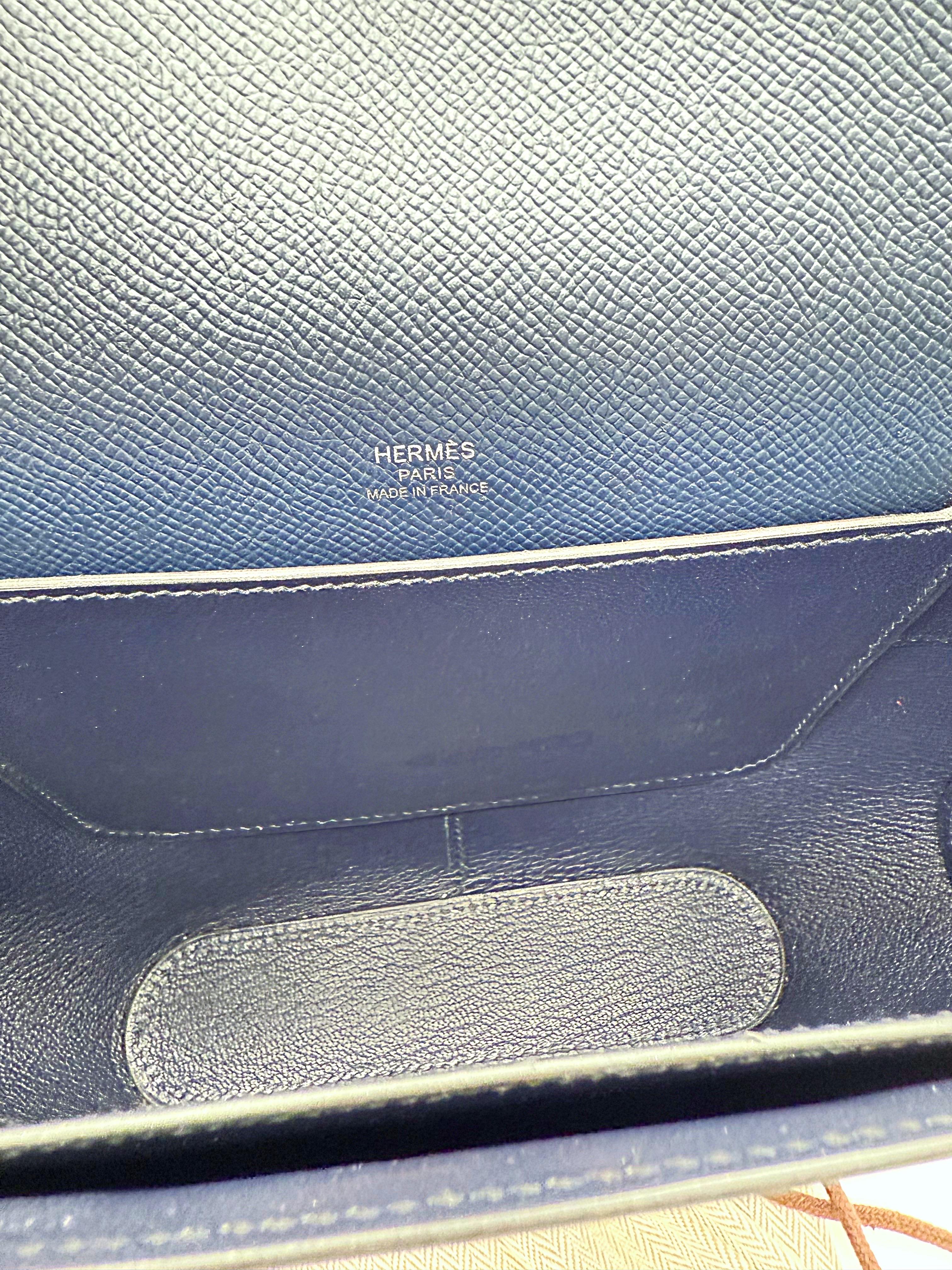 Hermes Limited Edition Octogone Pochette Clutch Bag Blue Indigo Epsom Leather In New Condition For Sale In San Diego, CA