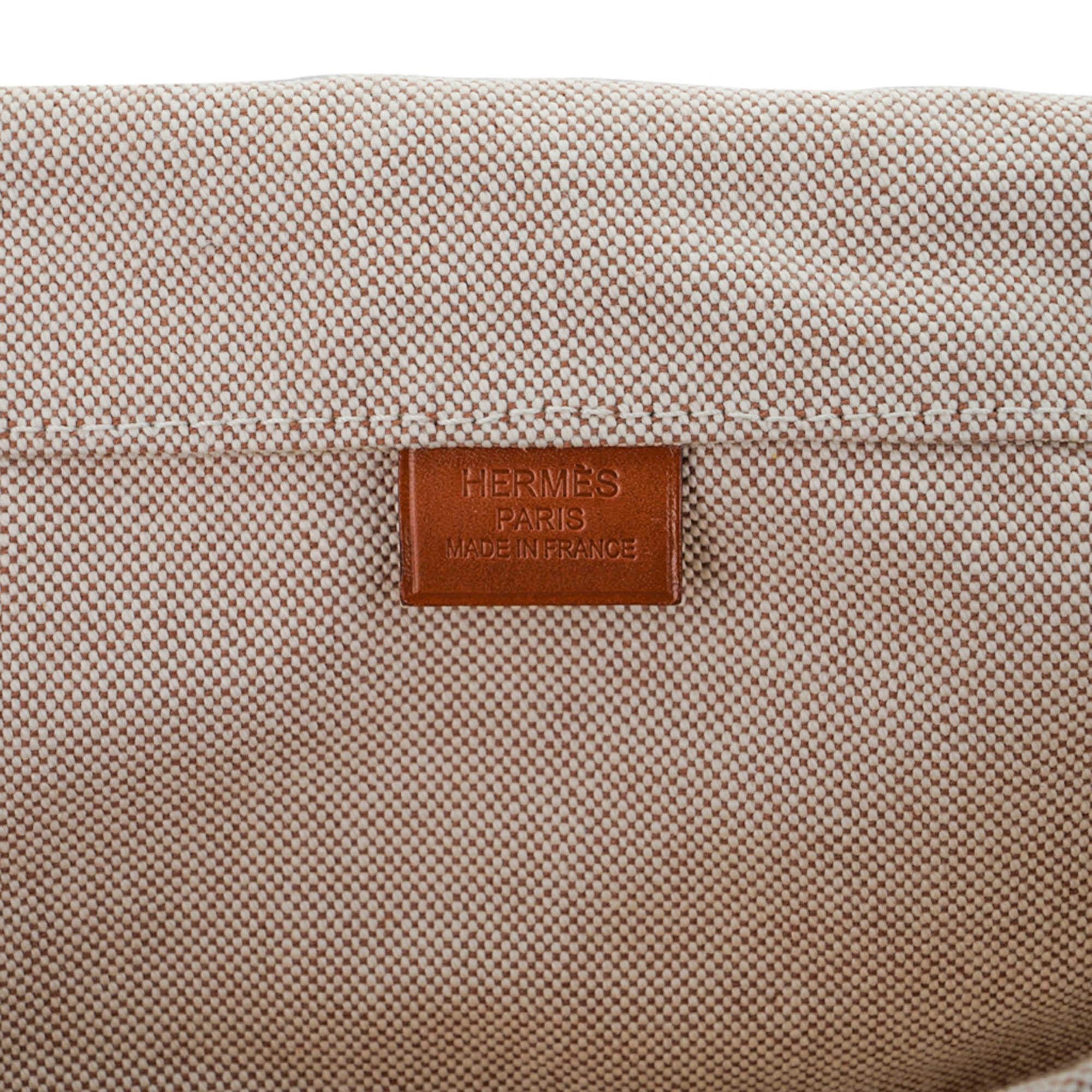 Hermes Limited Edition Tote Bag Fauve Leather Removeable Toile Palladium en vente 11