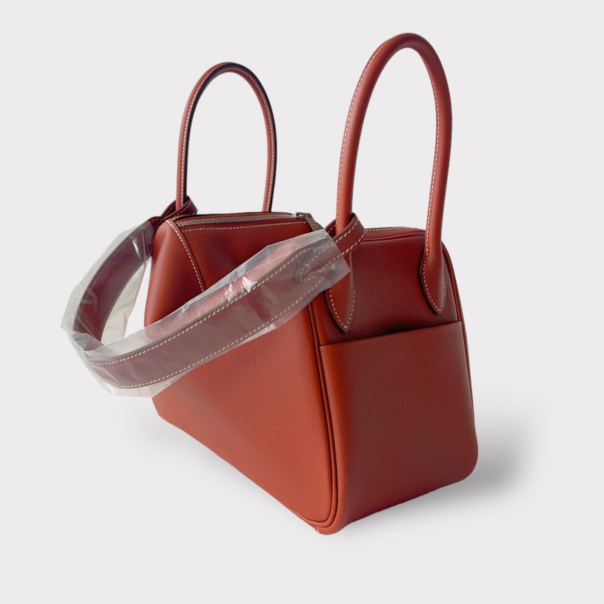 Hermes Lindy 26 Bag In Sienne With Palladium Hardware, Evercolor Leather 2